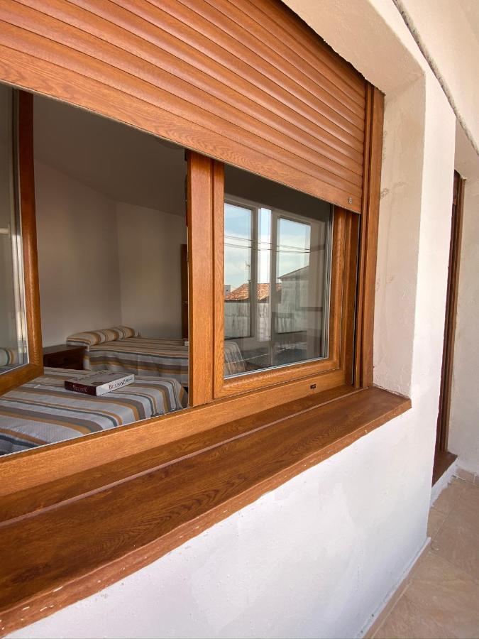 Amplio Apartamento En El Centro De O Grove Exteriör bild